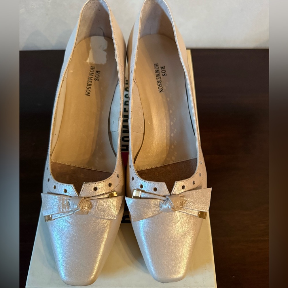 Ros Hommerson Bone Pearl Heels